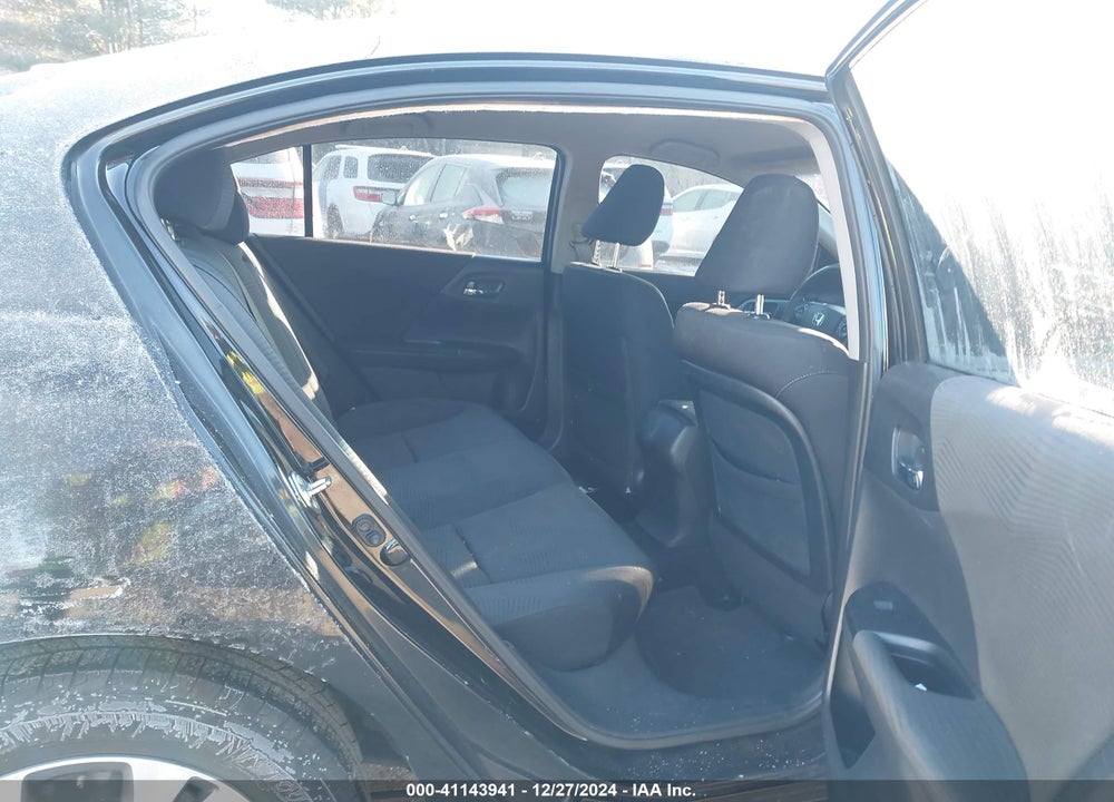 2015 HONDA ACCORD LX VIN: 1HGCR2F30FA269474