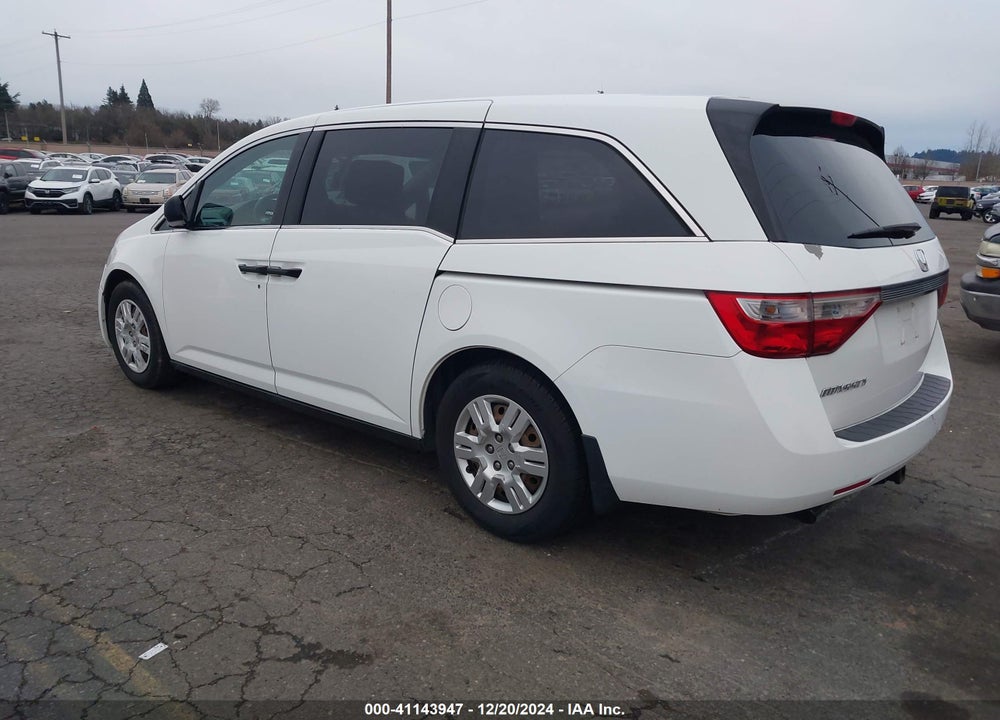 2011 HONDA ODYSSEY LX VIN: 5FNRL5H25BB017169