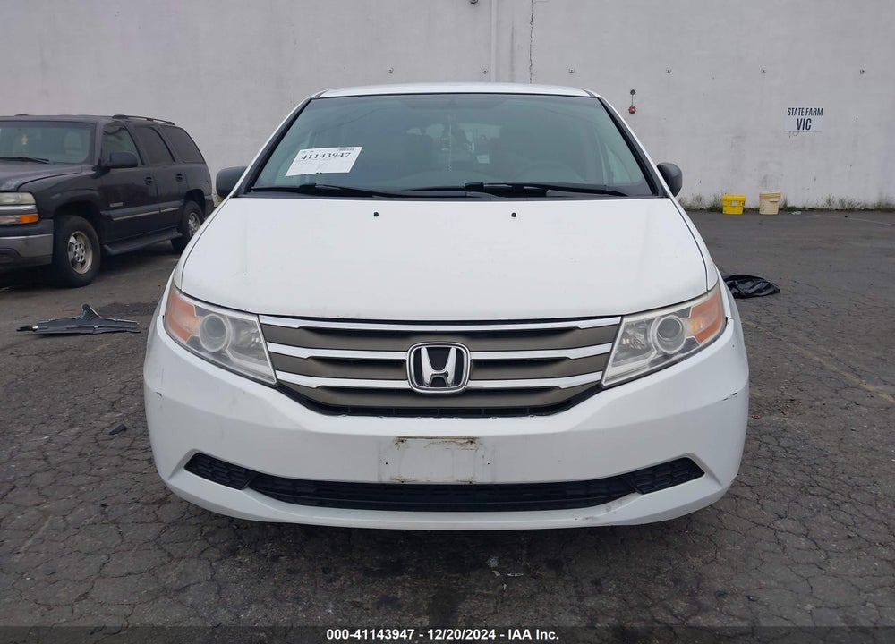 2011 HONDA ODYSSEY LX VIN: 5FNRL5H25BB017169