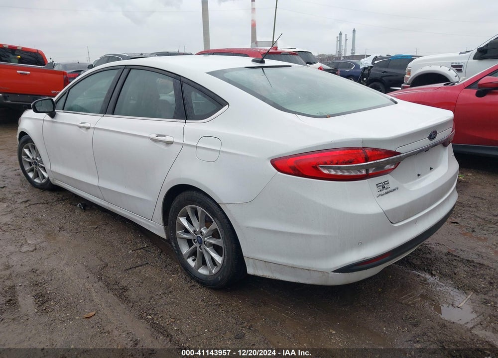 2017 FORD FUSION SE VIN: 3FA6P0H72HR287298