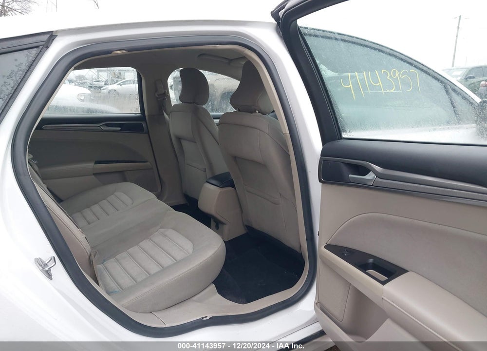 2017 FORD FUSION SE VIN: 3FA6P0H72HR287298