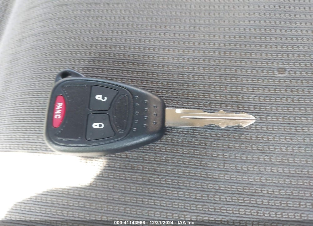 2006 DODGE DURANGO SLT VIN: 1D4HD48N16F117447
