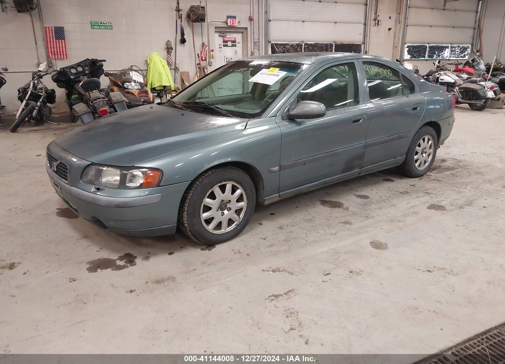 2002 VOLVO S60 2.4 VIN: YV1RS61R222170640