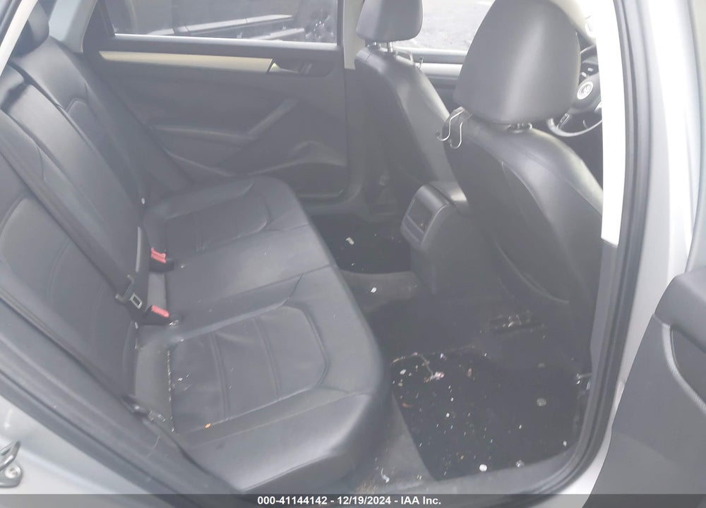 2012 VOLKSWAGEN PASSAT 2.5L SE VIN: 1VWBP7A3XCC084365