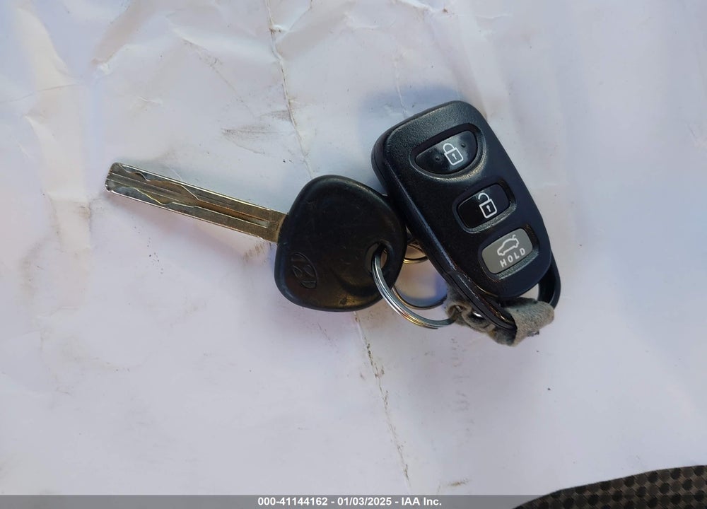 2014 HYUNDAI SONATA GLS VIN: 5NPEB4AC3EH849176