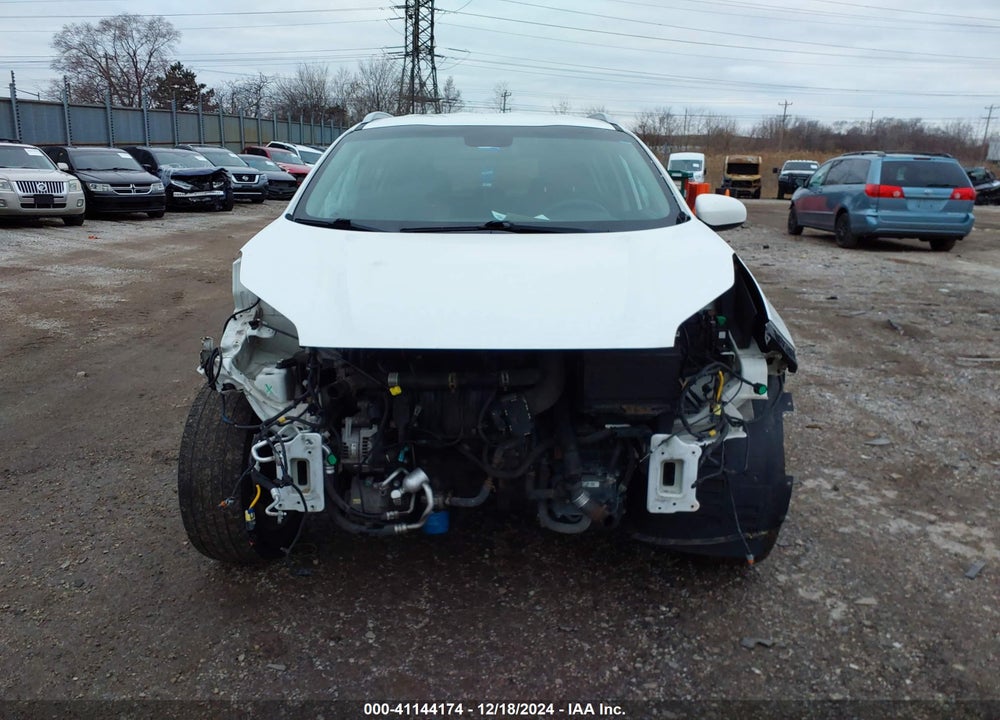 2018 KIA SPORTAGE LX VIN: KNDPMCAC4J7326034