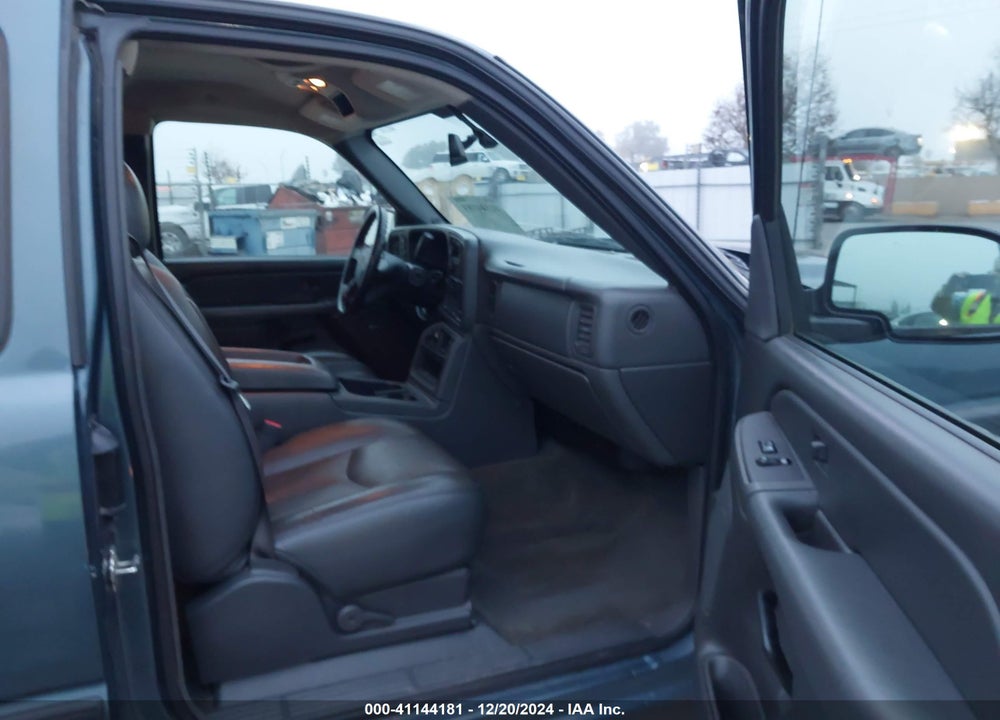 2006 CHEVROLET SILVERADO 1500 LT2 VIN: 1GCEK19B66E109391