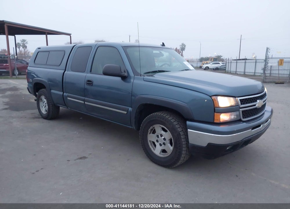 2006 CHEVROLET SILVERADO 1500 LT2 VIN: 1GCEK19B66E109391