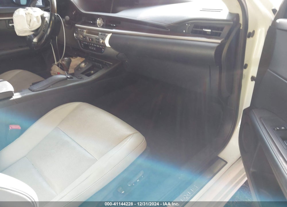 2014 LEXUS ES 350 VIN: JTHBK1GG9E2142112