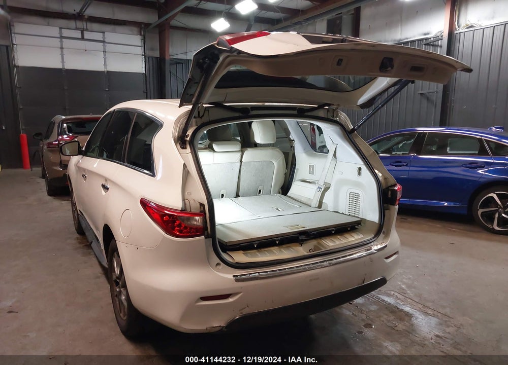 2013 INFINITI JX35 VIN: 5N1AL0MM1DC331355
