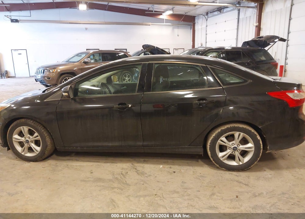 2014 FORD FOCUS VIN: 1FADP3F24EL412540