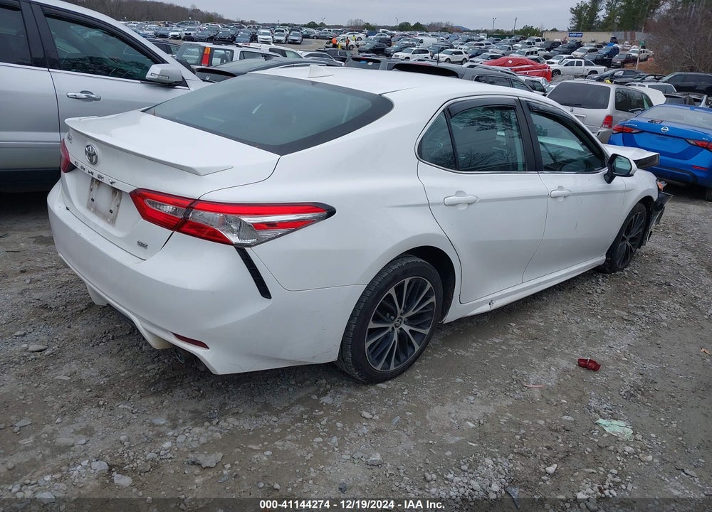 2020 TOYOTA CAMRY SE VIN: 4T1G11AK2LU361448
