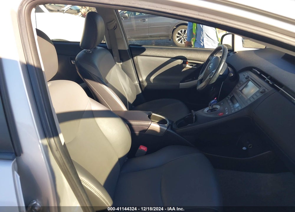 2013 TOYOTA PRIUS VIN: JTDKN3DU6D0351039