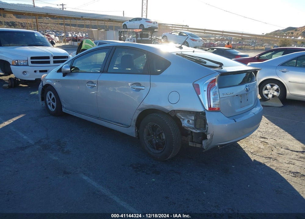 2013 TOYOTA PRIUS VIN: JTDKN3DU6D0351039