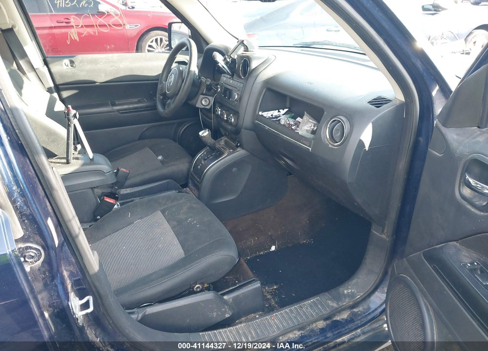 2014 JEEP PATRIOT SPORT VIN: 1C4NJRBB0ED644426