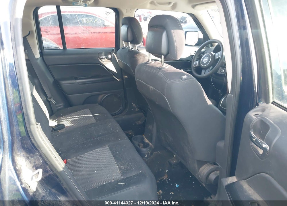2014 JEEP PATRIOT SPORT VIN: 1C4NJRBB0ED644426
