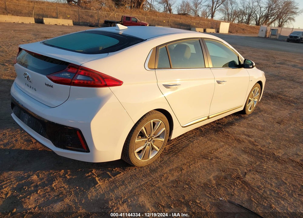 2017 HYUNDAI IONIQ HYBRID LIMITED VIN: KMHC05LC4HU023524