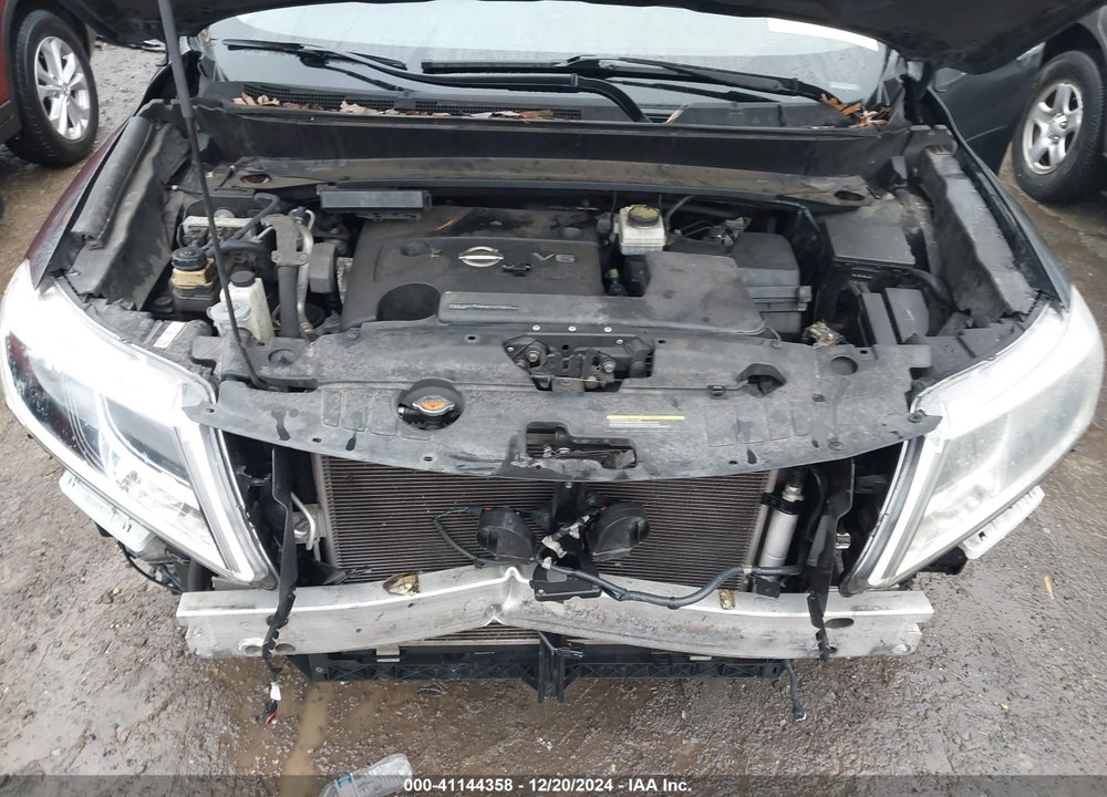 2014 NISSAN PATHFINDER SL VIN: 5N1AR2MM9EC709689