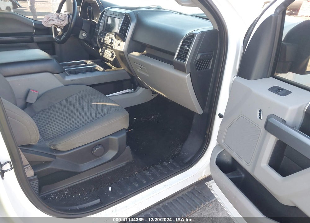 2017 FORD F-150 XLT VIN: 1FTEW1CP2HFB43155