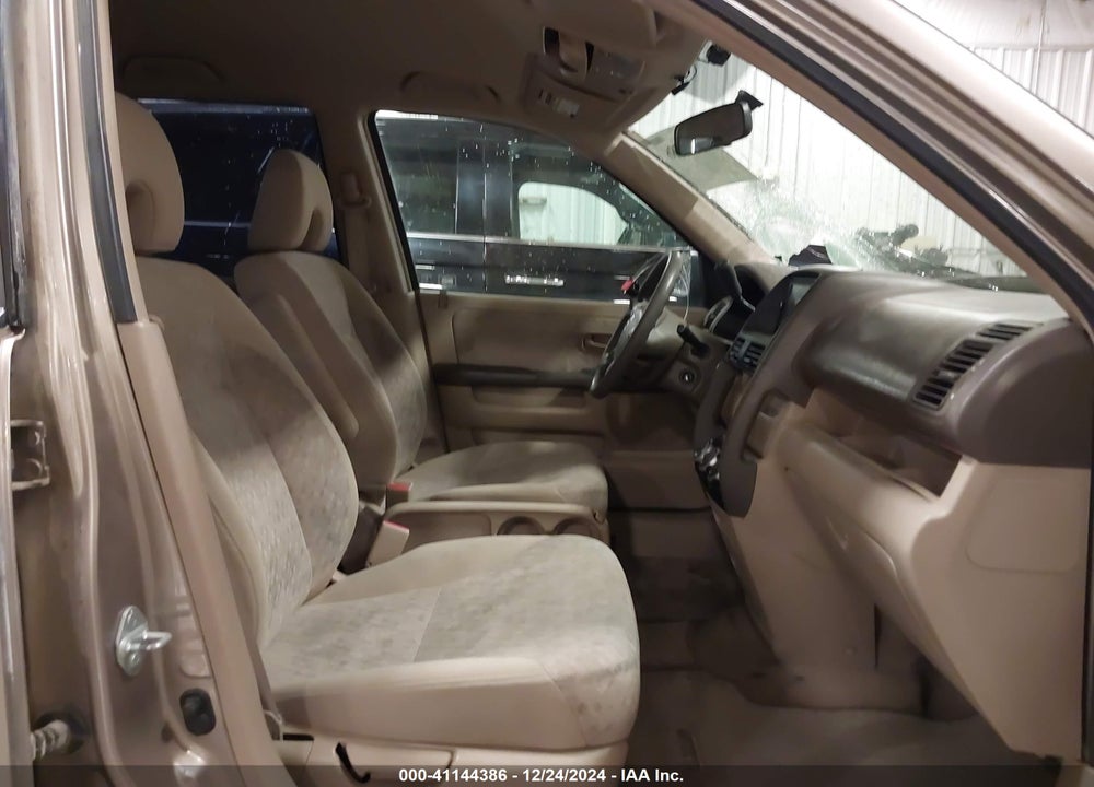 2005 HONDA CR-V LX VIN: JHLRD78535C054115