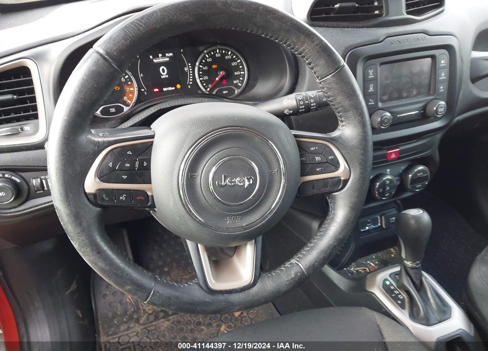 2016 JEEP RENEGADE LATITUDE VIN: ZACCJABT3GPD97392