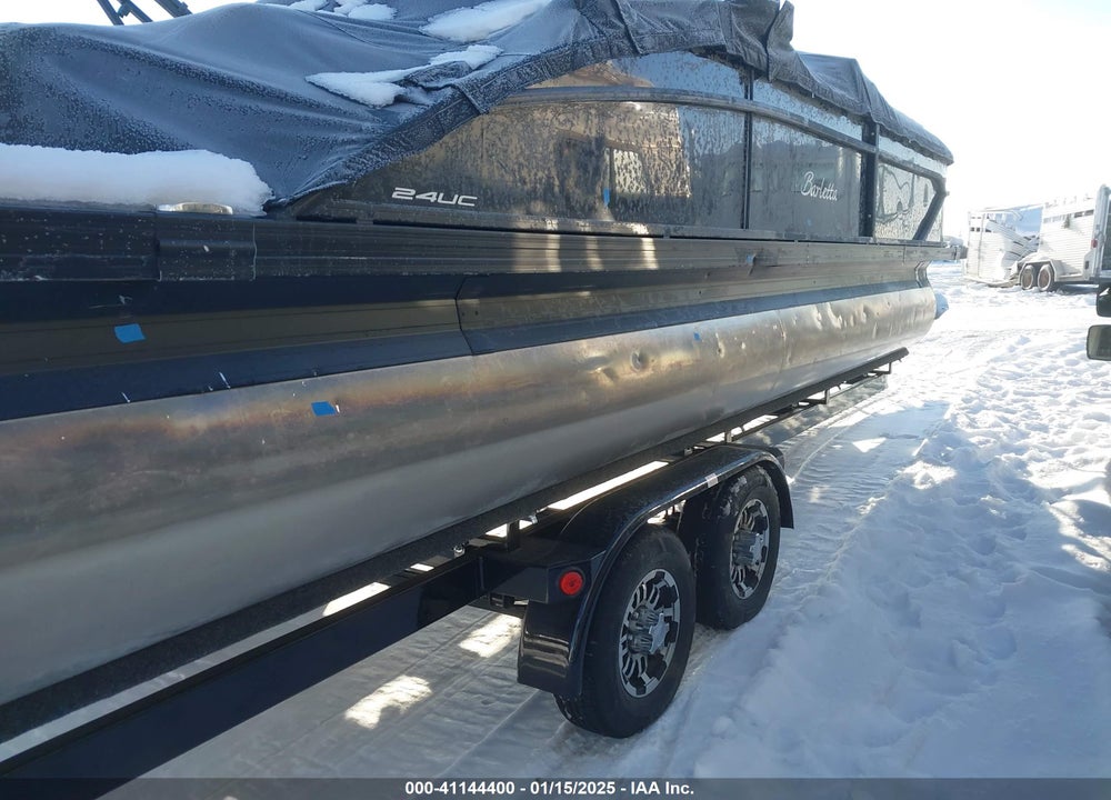 2023 BARLETTA PONTOON VIN: BDF12820H223