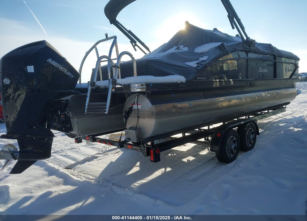 2023 BARLETTA PONTOON VIN: BDF12820H223