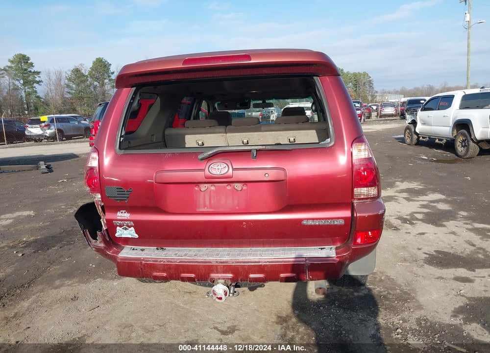 2005 TOYOTA 4RUNNER SR5 V6 VIN: JTEBU14R558040185