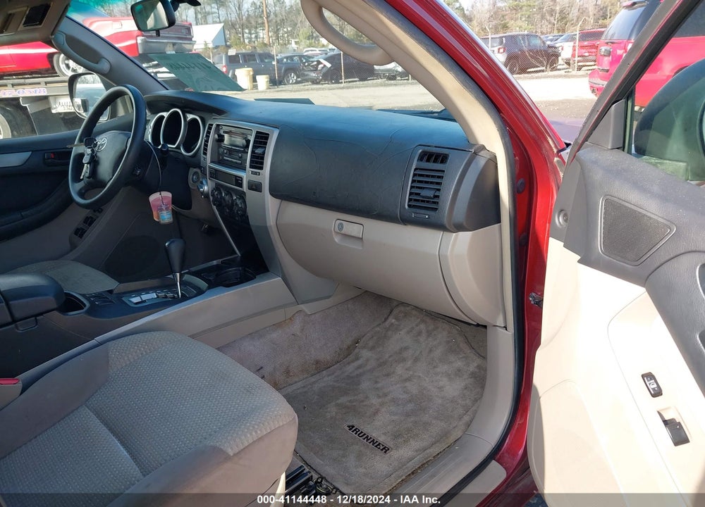 2005 TOYOTA 4RUNNER SR5 V6 VIN: JTEBU14R558040185