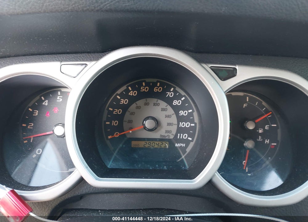 2005 TOYOTA 4RUNNER SR5 V6 VIN: JTEBU14R558040185