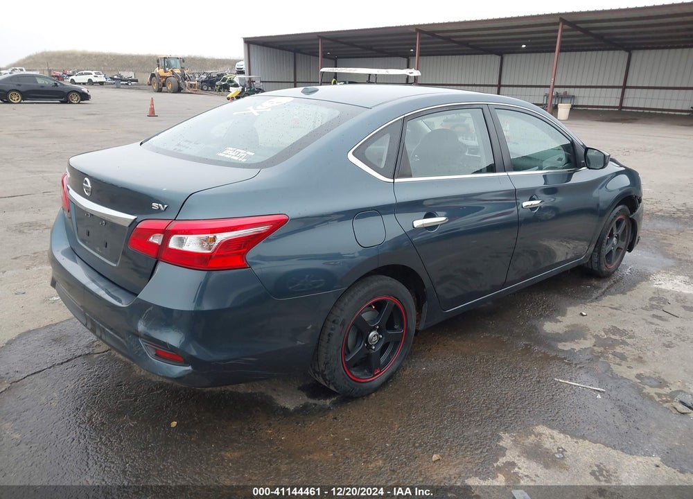 2017 NISSAN SENTRA VIN: 3N1AB7AP5HY266475