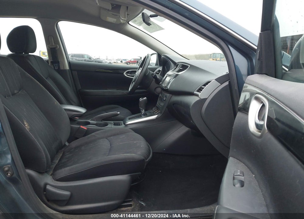 2017 NISSAN SENTRA VIN: 3N1AB7AP5HY266475