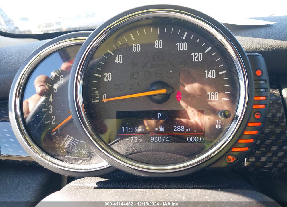 2015 MINI HARDTOP COOPER S VIN: WMWXP7C51F2A36920