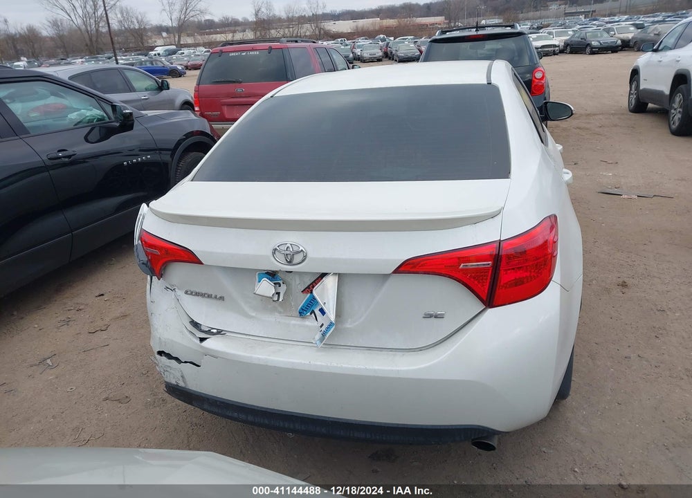 2017 TOYOTA COROLLA SE VIN: 5YFBURHE6HP587467