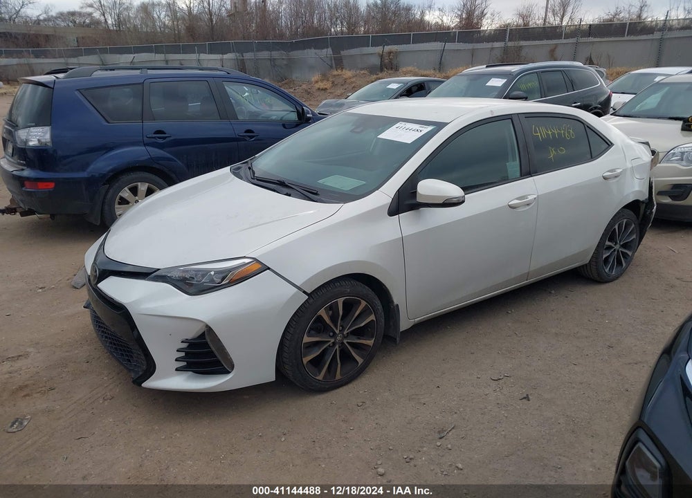 2017 TOYOTA COROLLA SE VIN: 5YFBURHE6HP587467