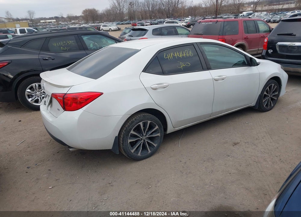 2017 TOYOTA COROLLA SE VIN: 5YFBURHE6HP587467