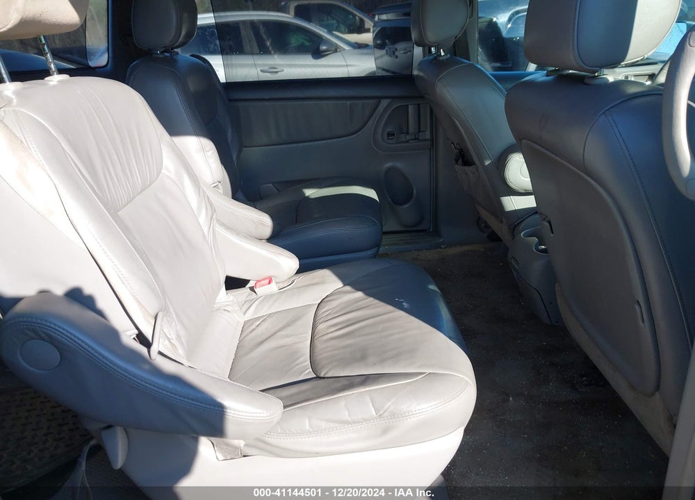 2006 TOYOTA SIENNA XLE VIN: 5TDZA22C06S473572