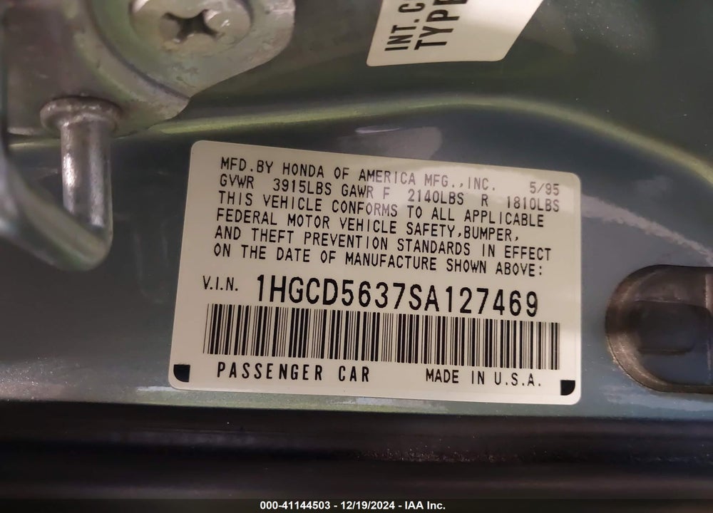 1995 HONDA ACCORD LX/EX VIN: 1HGCD5637SA127469