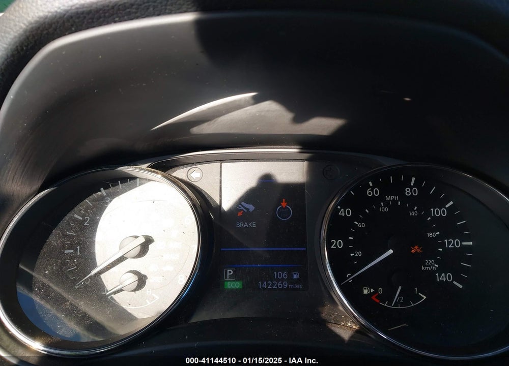 2018 NISSAN ROGUE S/SV VIN: KNMAT2MT6JP599961