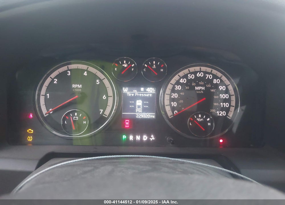 2011 RAM 1500 SLT VIN: 1D7RV1GT4BS577173