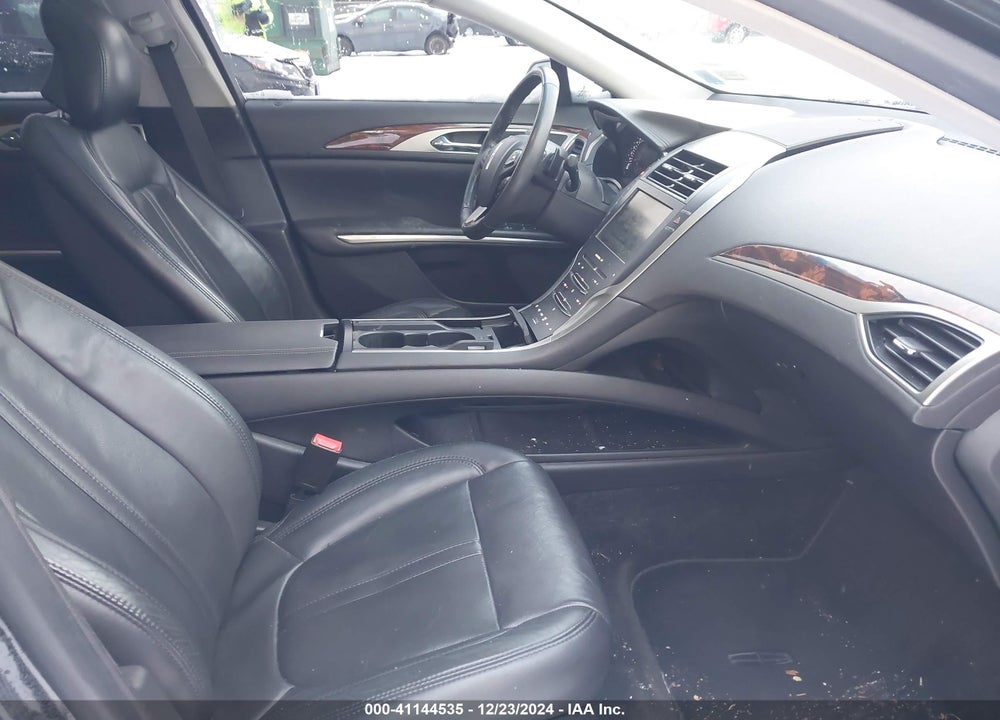2014 LINCOLN MKZ VIN: 3LN6L2JK4ER827306