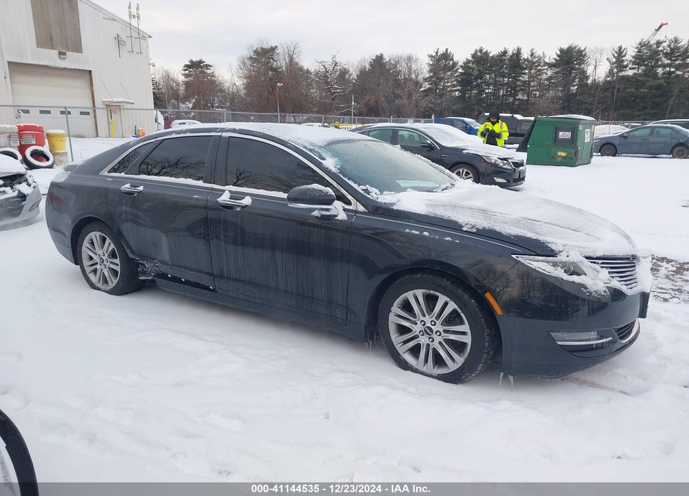 2014 LINCOLN MKZ VIN: 3LN6L2JK4ER827306
