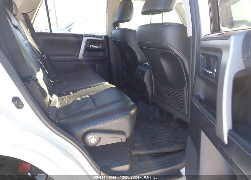 2016 TOYOTA 4RUNNER LIMITED VIN: JTEBU5JR9G5323110