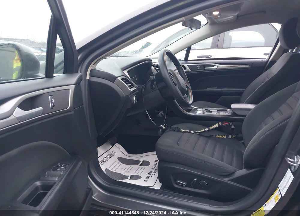 2018 FORD FUSION VIN: 3FA6P0H76JR185282