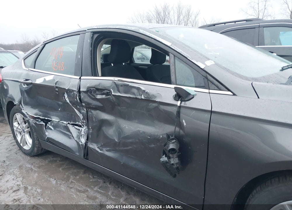 2018 FORD FUSION VIN: 3FA6P0H76JR185282