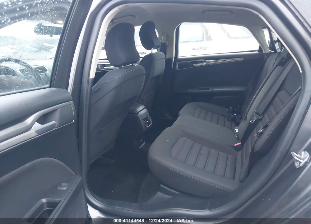 2018 FORD FUSION VIN: 3FA6P0H76JR185282