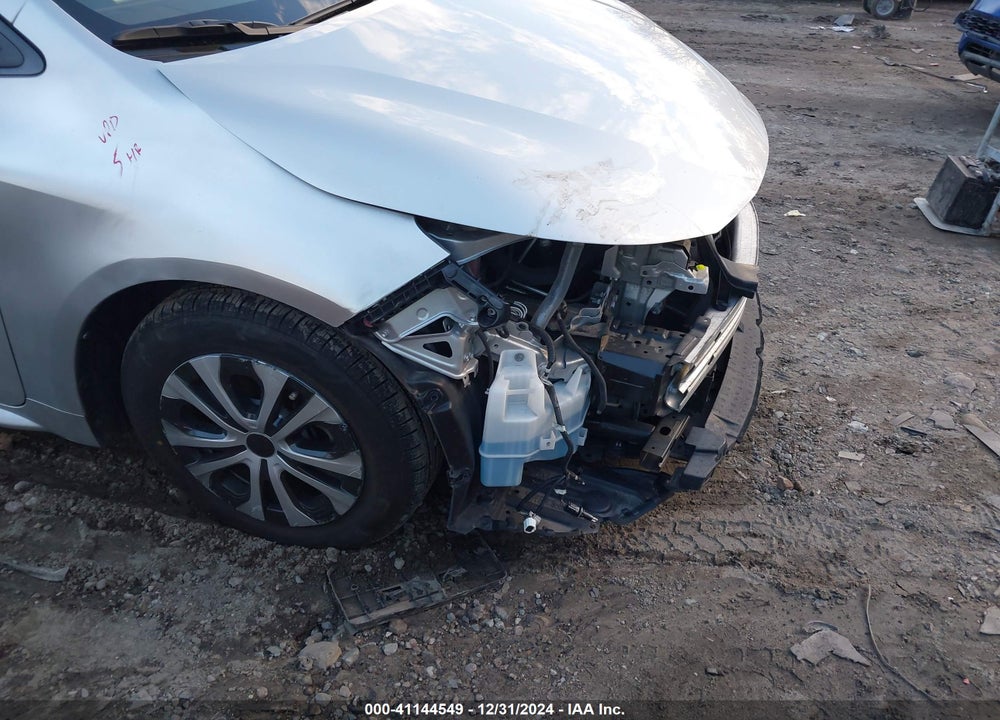 2022 TOYOTA COROLLA VIN: JTDEAMDE3NJ039781