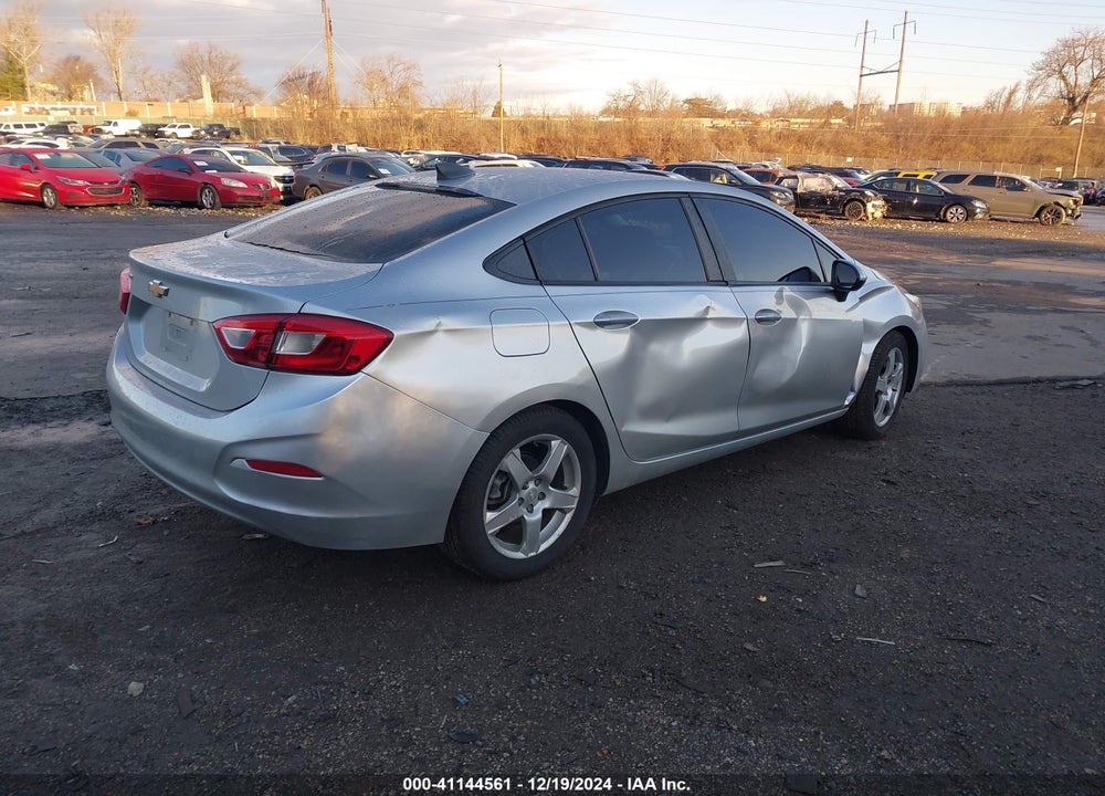 2018 CHEVROLET CRUZE LS AUTO VIN: 1G1BC5SM8J7207329