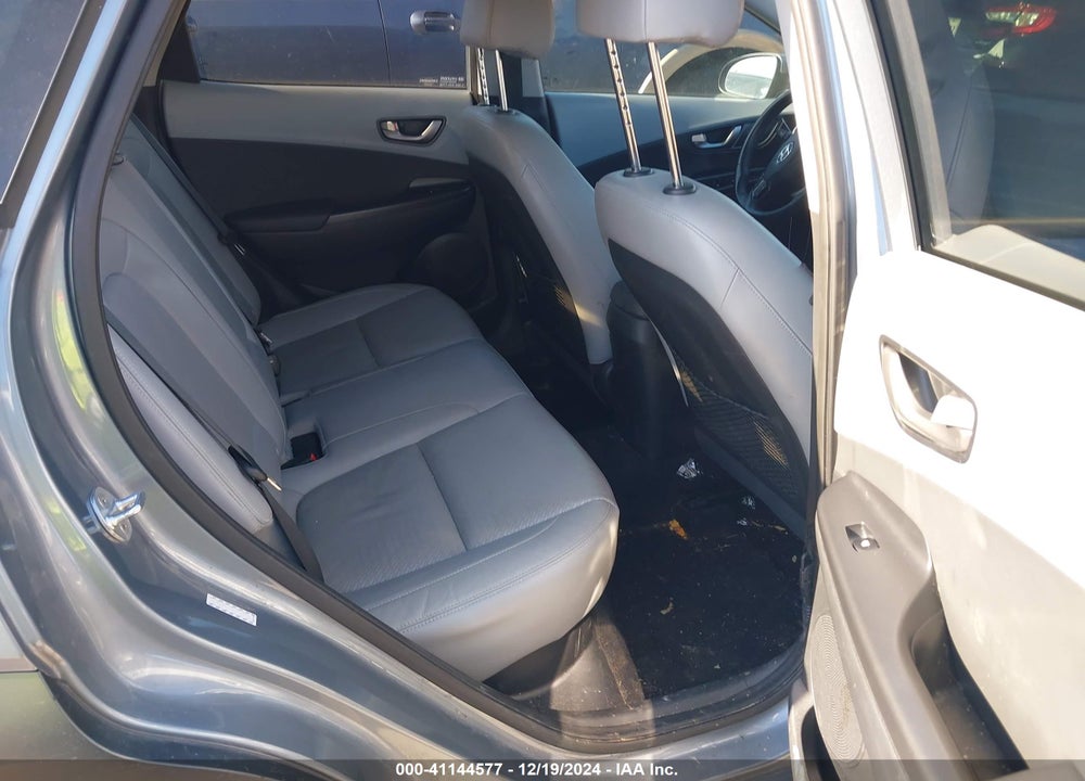 2018 HYUNDAI KONA LIMITED VIN: KM8K33A53JU154672