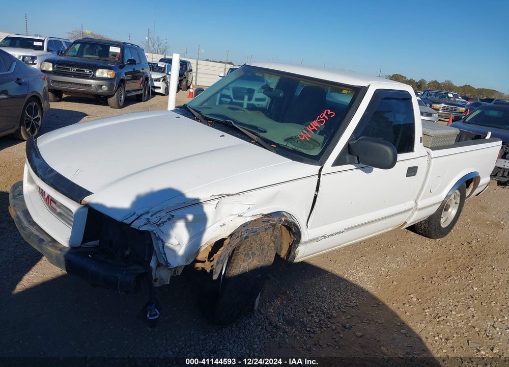 1999 GMC SONOMA SLS VIN: 1GTCS1444X8513144